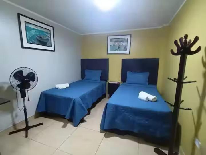Right Across From The Airport - Free Shuttle - A Y J Familia Apartment Лима Екстериор снимка