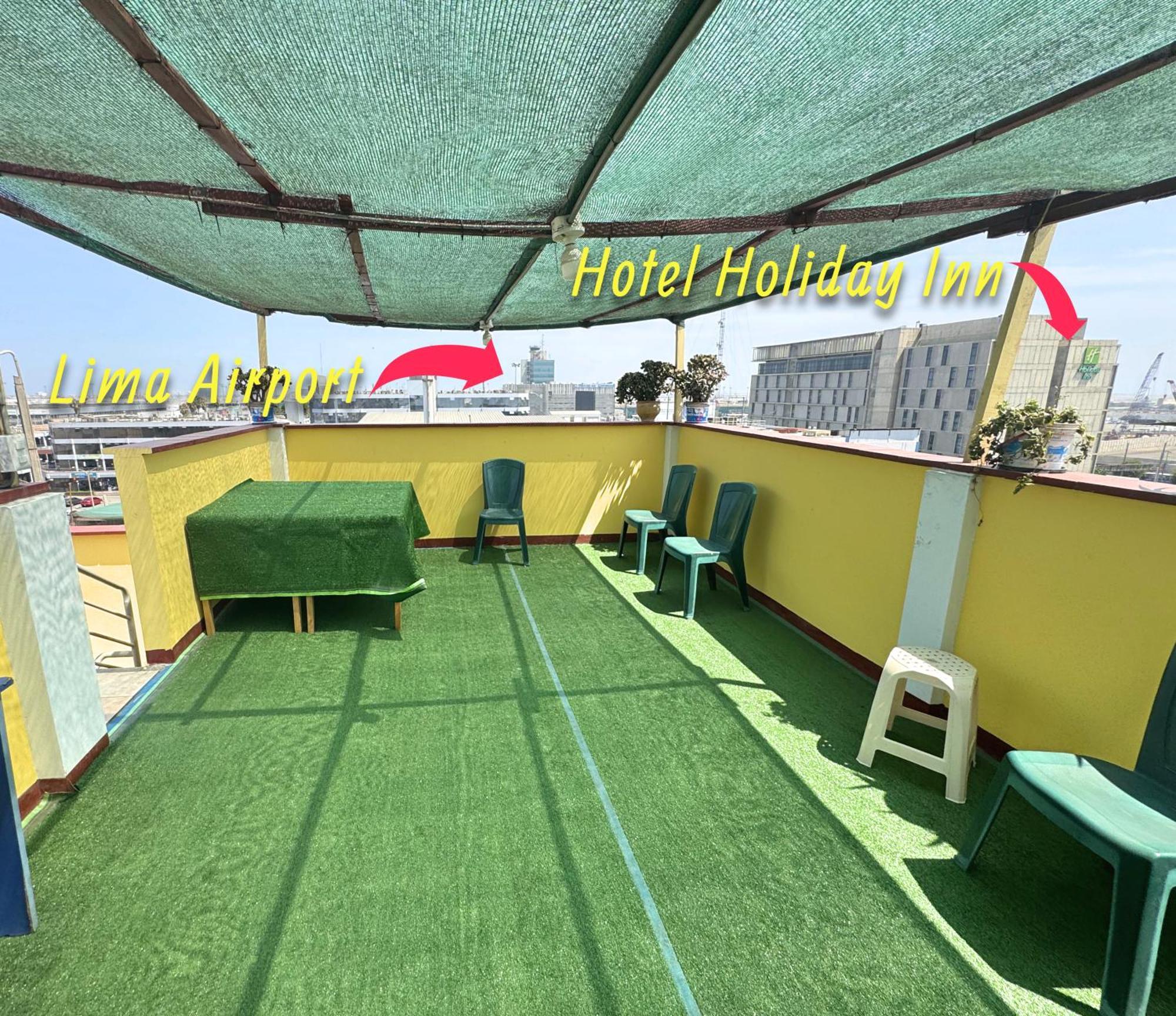 Right Across From The Airport - Free Shuttle - A Y J Familia Apartment Лима Екстериор снимка